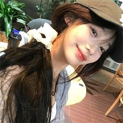莫茜